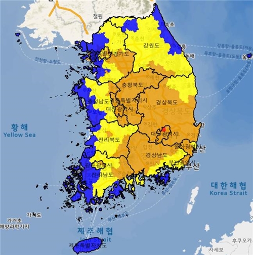 5일 오후 3시 기준 산불위험 예측 정보. 위험등급은 붉은색에서 노란색, 파란색 순으로 낮아진다. /국립산림과학원 제공